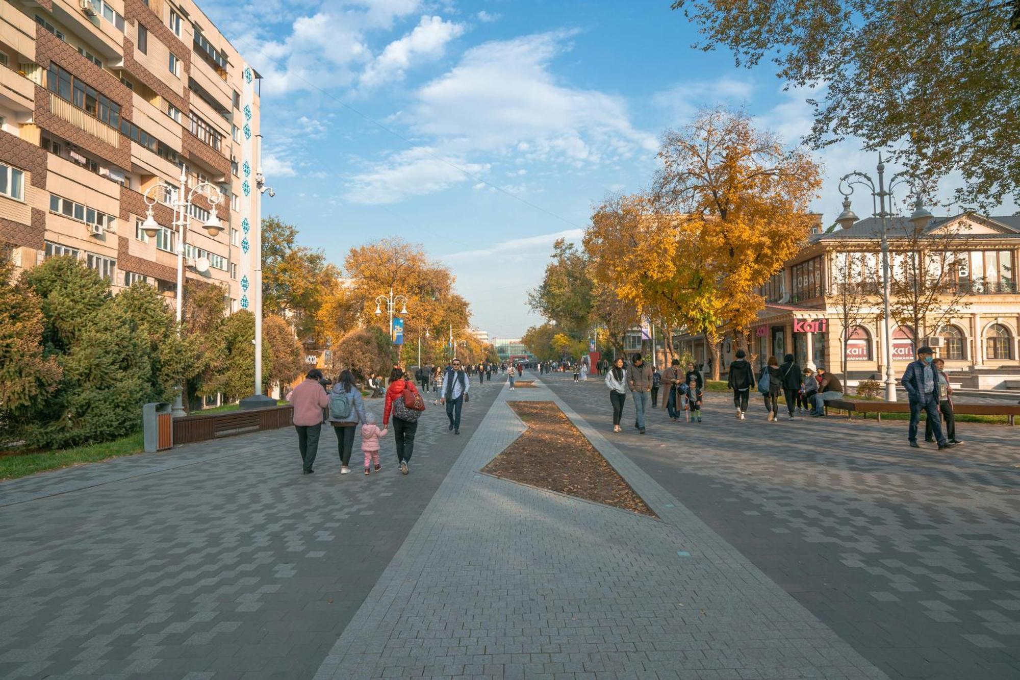 Nadezhda Apartments On Gogol Street 117-127 Almaty Exterior photo